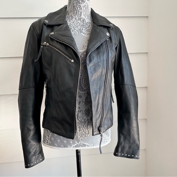 Black Leather Motorcycle Jacket First Classics Scarlett Star older version Flaws - Picture 1 of 12
